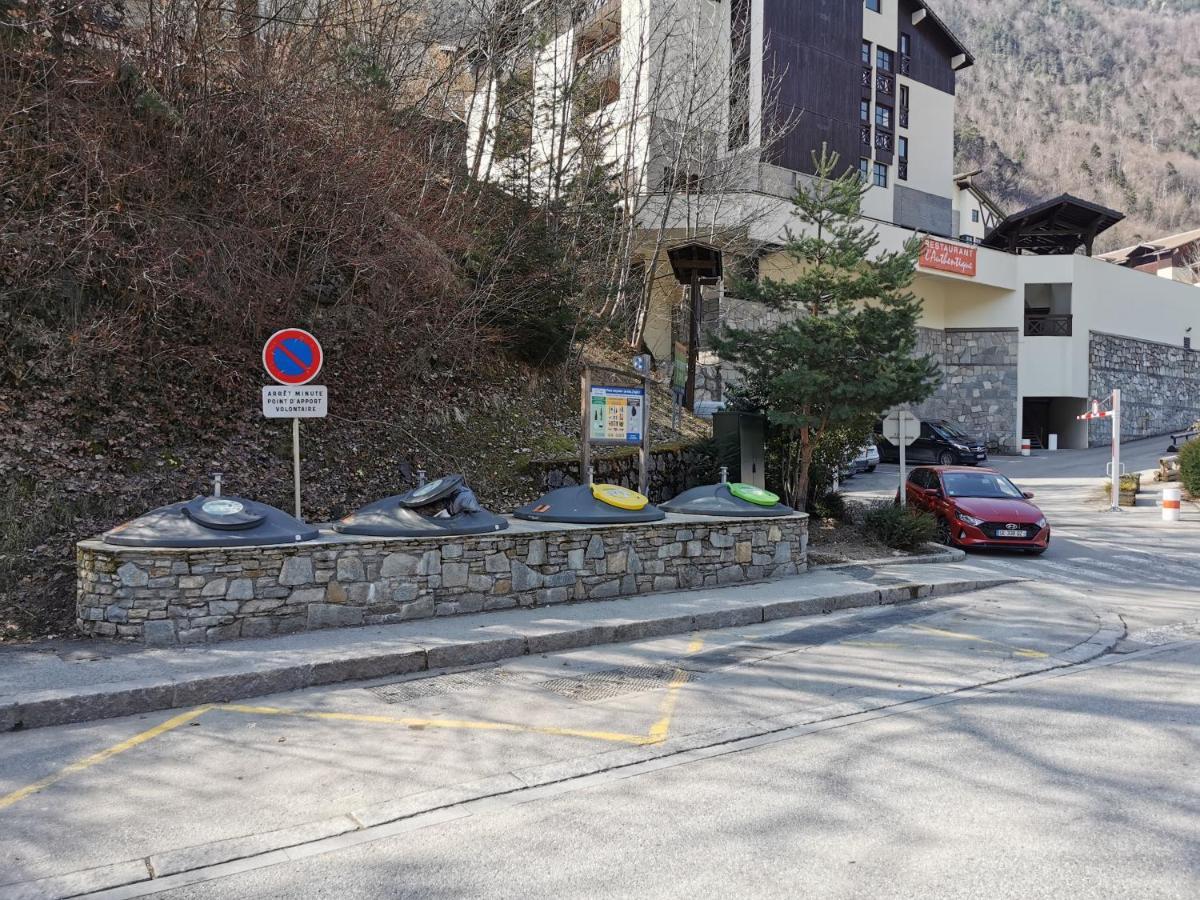 Brides-Les-Bains Family Ski And Spa Appartment Exteriör bild